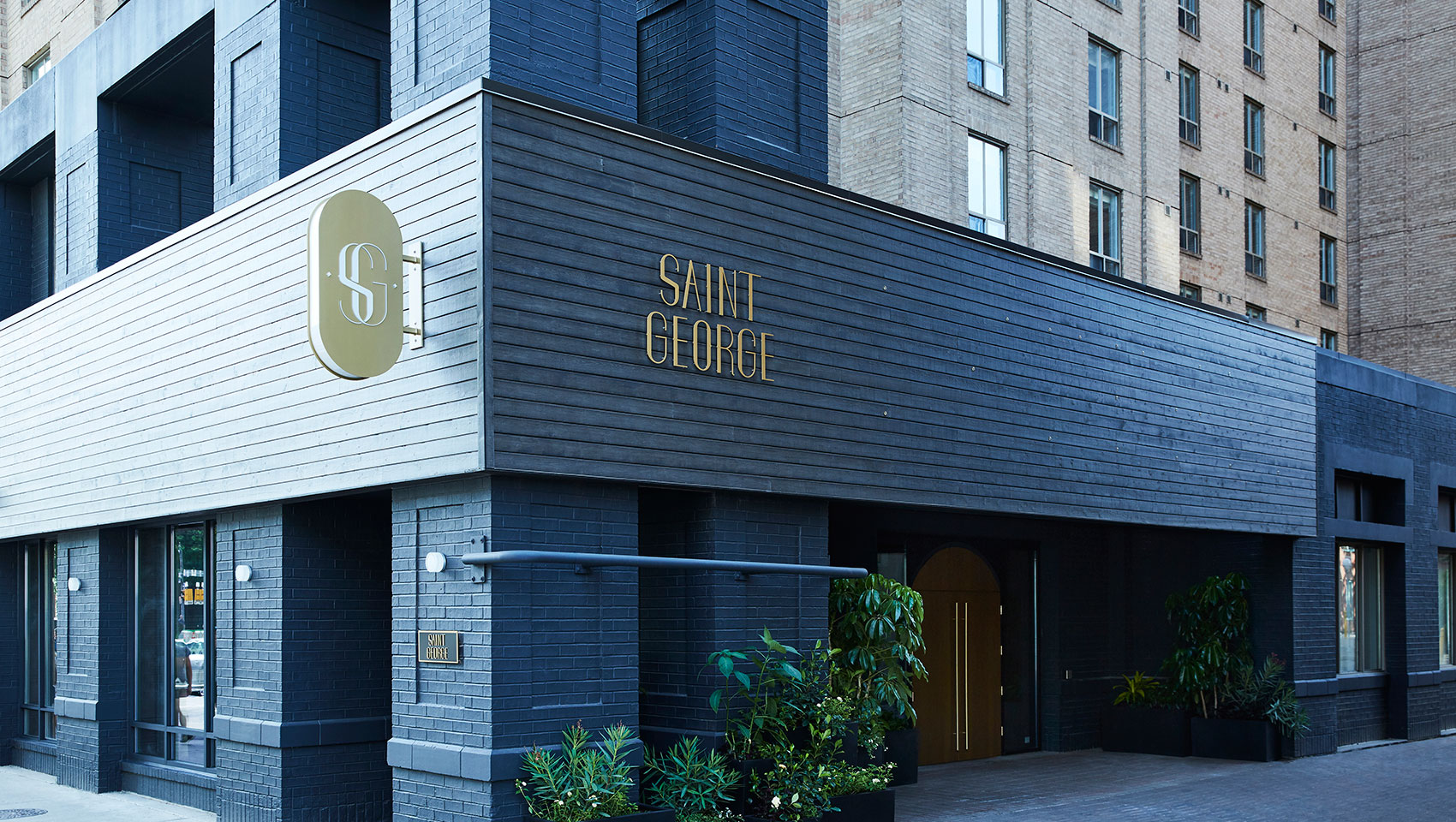 Saint George Exterior