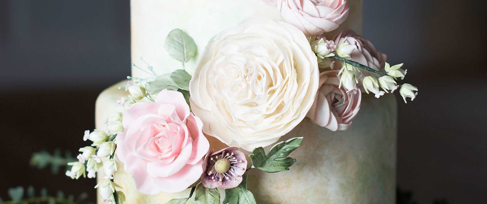 Wedding Cake Floral Details